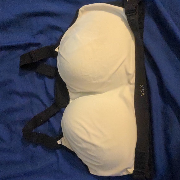 Victoria secret sports bra - Picture 2 of 5